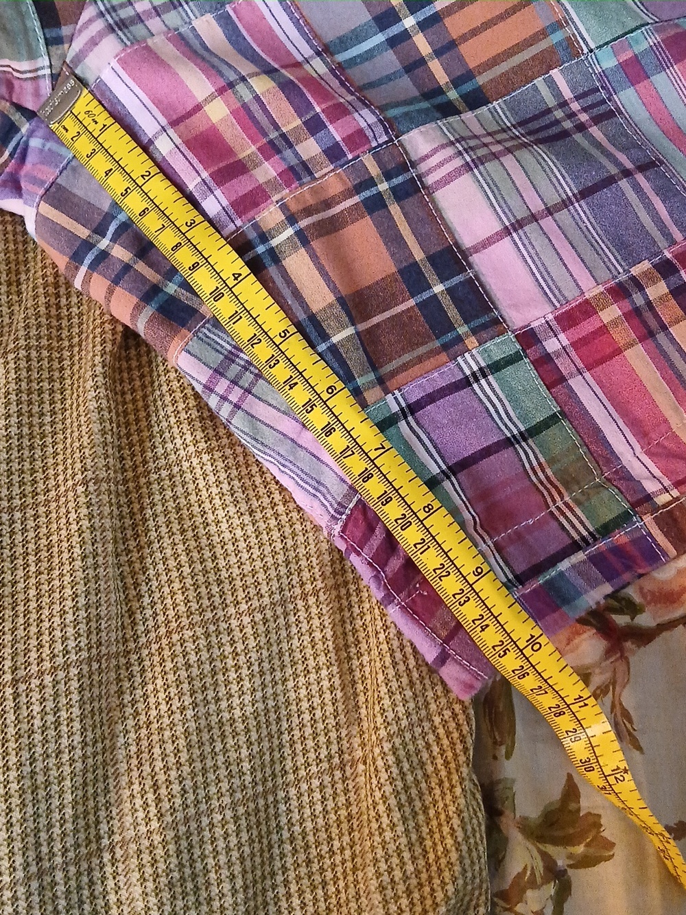 EUC - Classic Men's Colorful Madras Cotton Plaid Patchwork Shorts - 40 - Picture 6 of 10